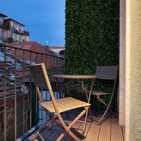 Jasmine Loft