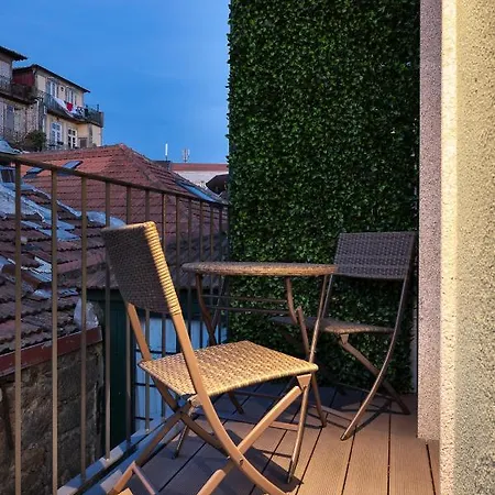 Jasmine Loft